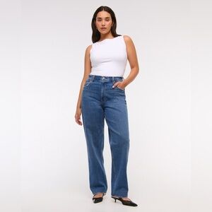 Abercrombie Ultra High Rise 90s Straight Jeans